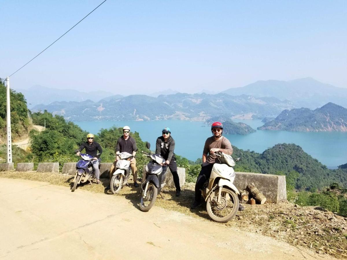 Nha Tan - Mai Chau Homestay And Tours Buitenkant foto