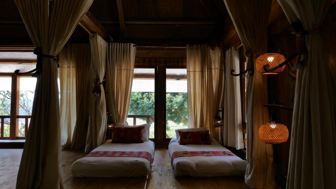 Nha Tan - Mai Chau Homestay And Tours Buitenkant foto