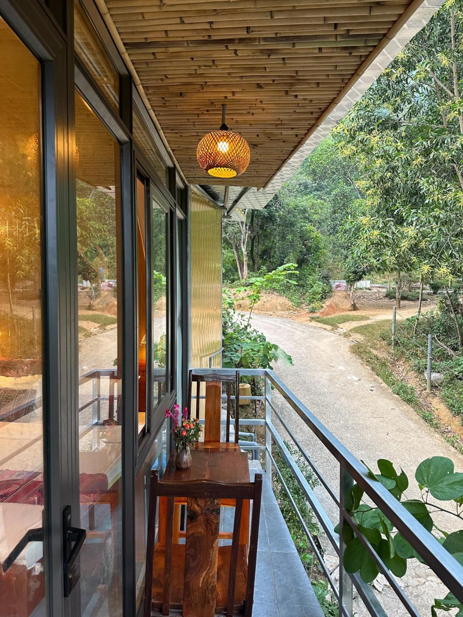 Nha Tan - Mai Chau Homestay And Tours Buitenkant foto
