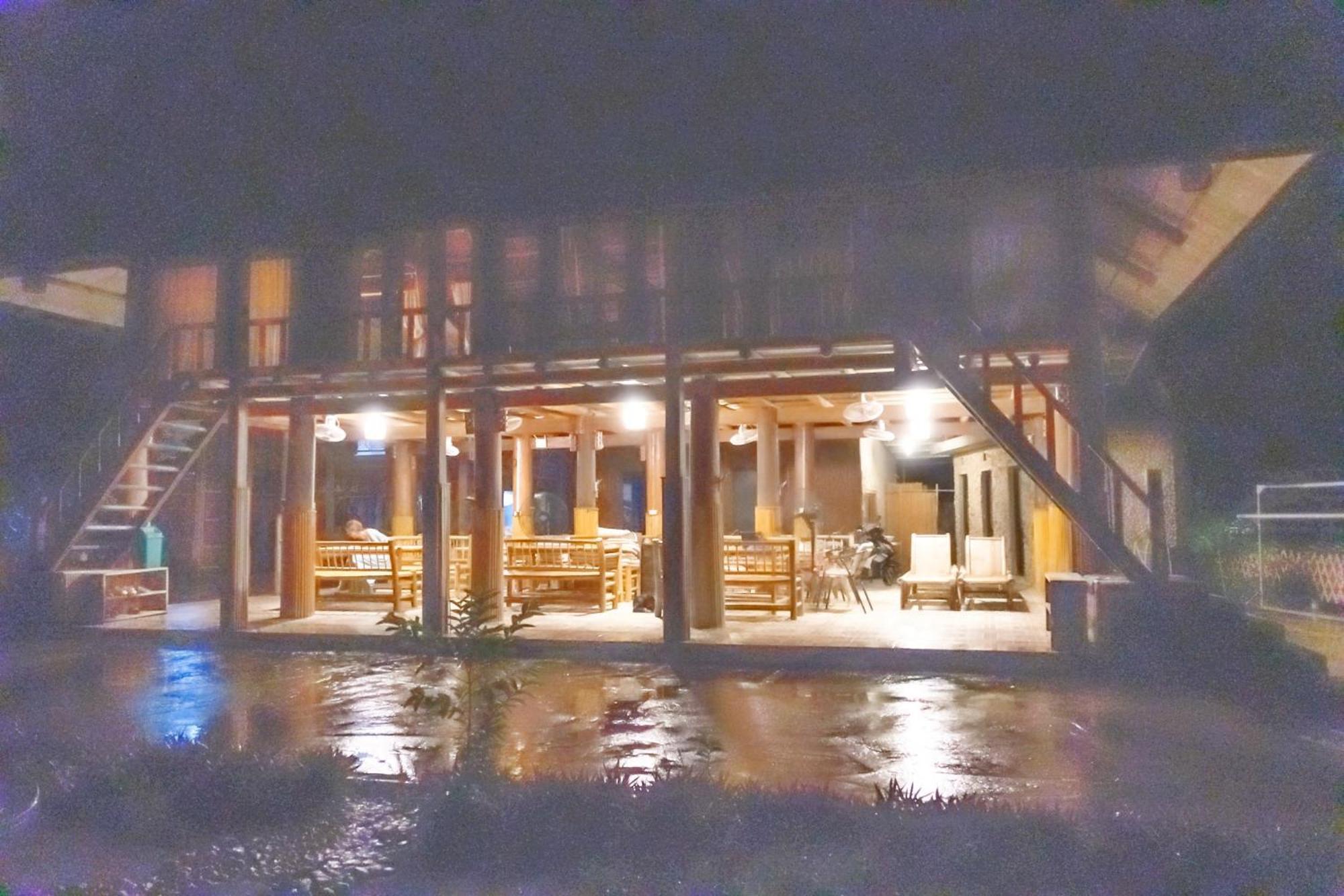 Nha Tan - Mai Chau Homestay And Tours Buitenkant foto