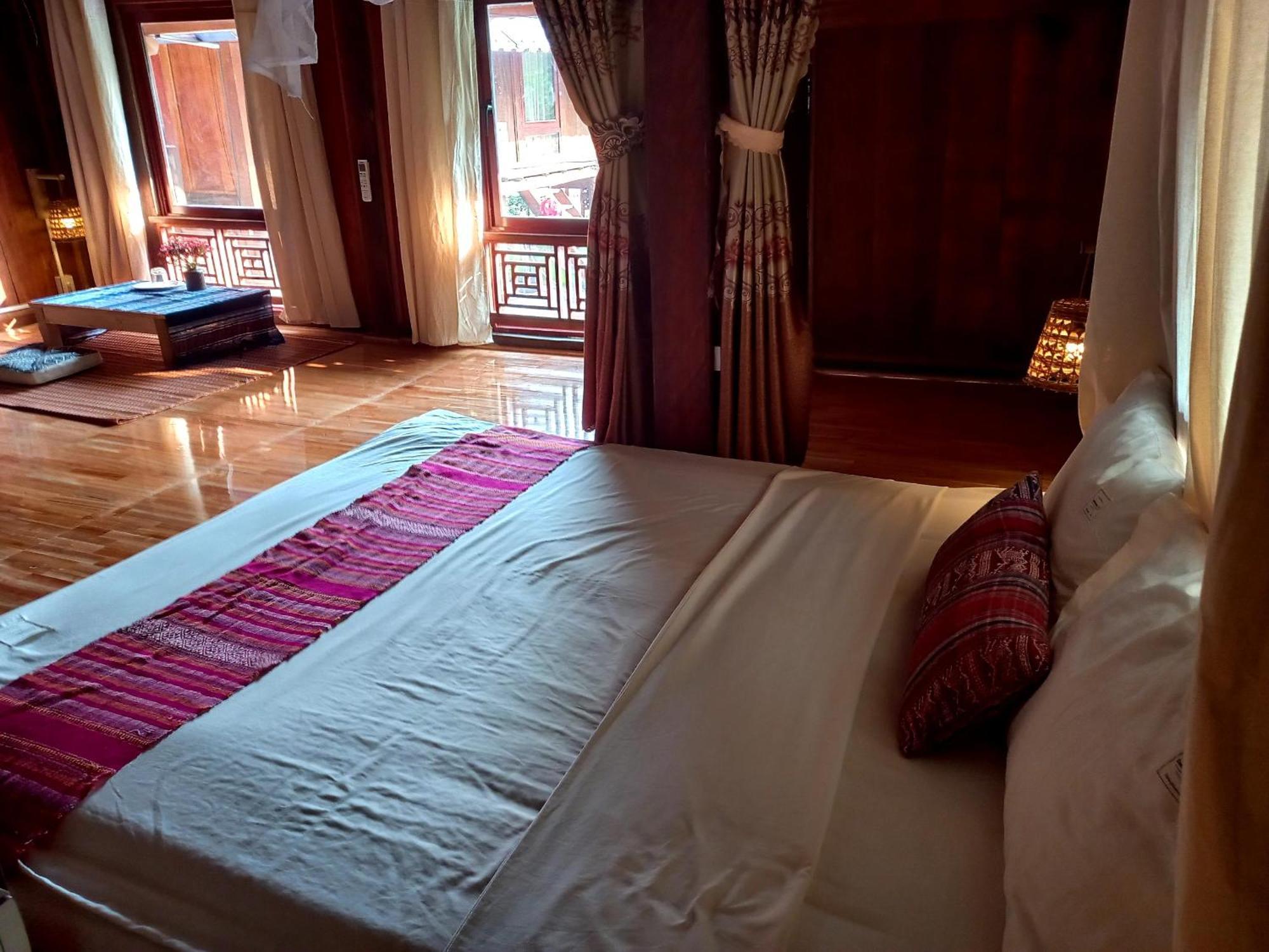 Nha Tan - Mai Chau Homestay And Tours Buitenkant foto